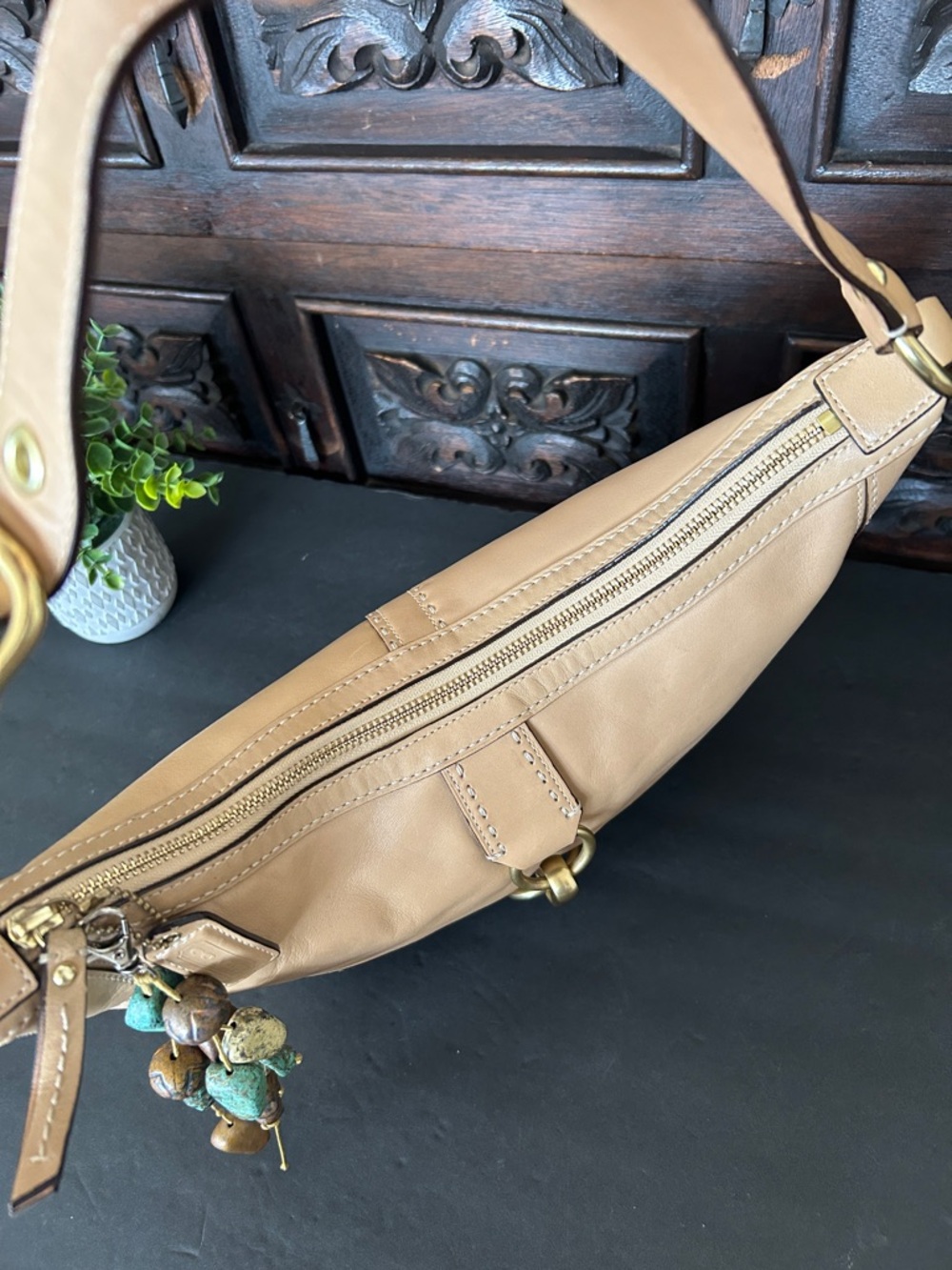 Y2K Vintage COACH Beige Hampton Soho Baguette Hobo Shoulder Bag - Picture 10 of 16